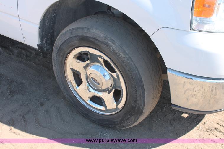 image for item E3271 2007 Ford F150 XLT SuperCab pickup truck