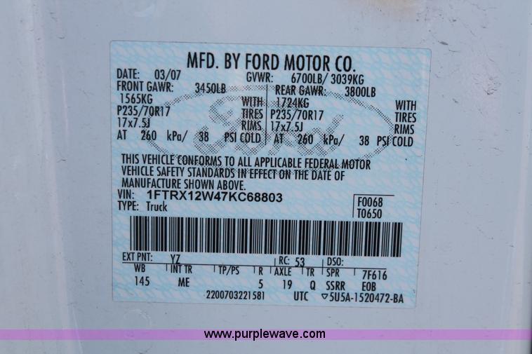 image for item E3271 2007 Ford F150 XLT SuperCab pickup truck