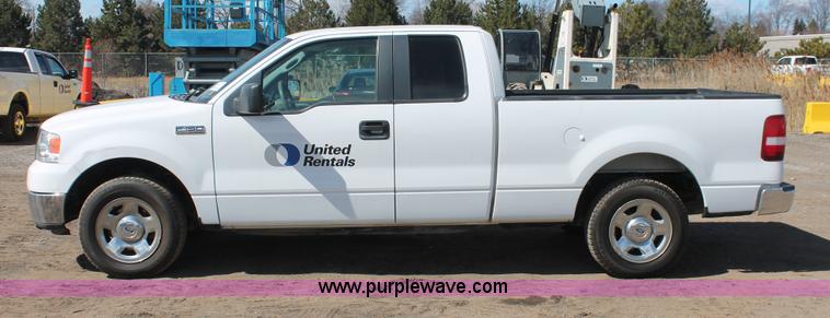 image for item E3272 2007 Ford F150 XLT SuperCab pickup truck