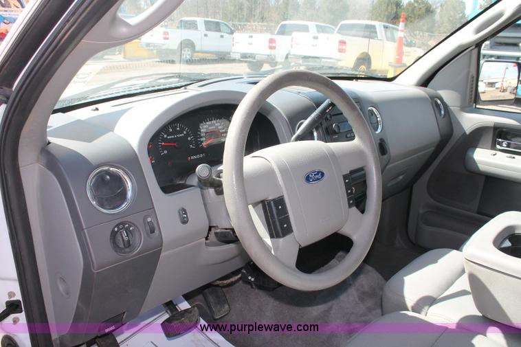 image for item E3272 2007 Ford F150 XLT SuperCab pickup truck