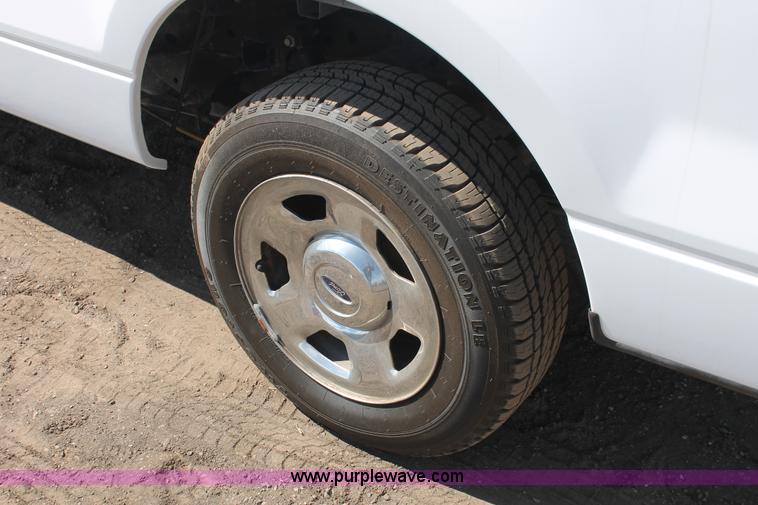 image for item E3272 2007 Ford F150 XLT SuperCab pickup truck