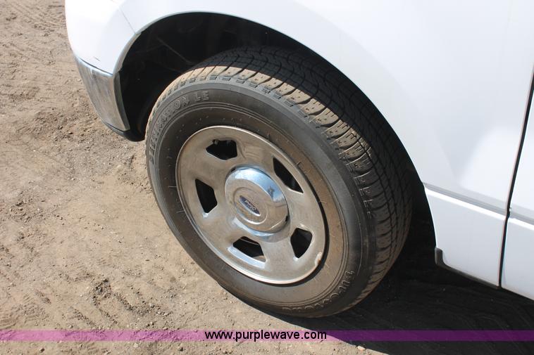 image for item E3272 2007 Ford F150 XLT SuperCab pickup truck