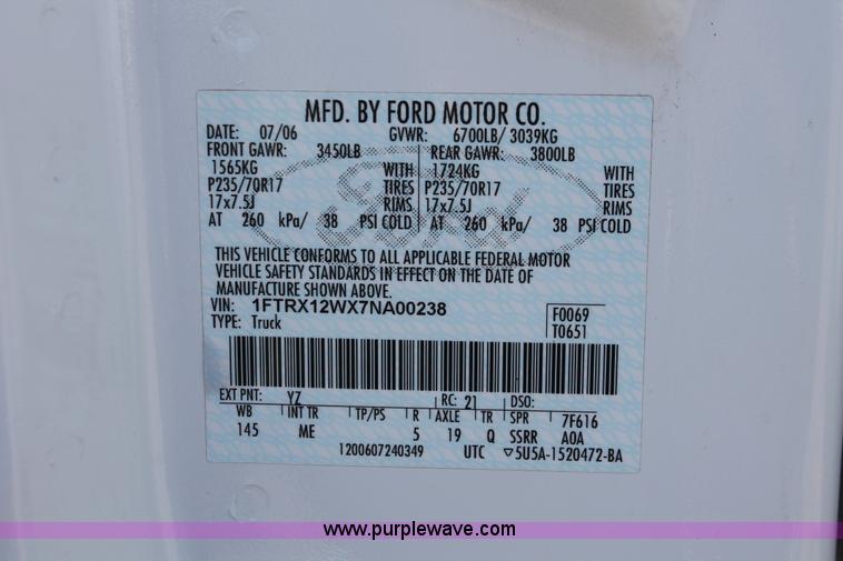 image for item E3272 2007 Ford F150 XLT SuperCab pickup truck