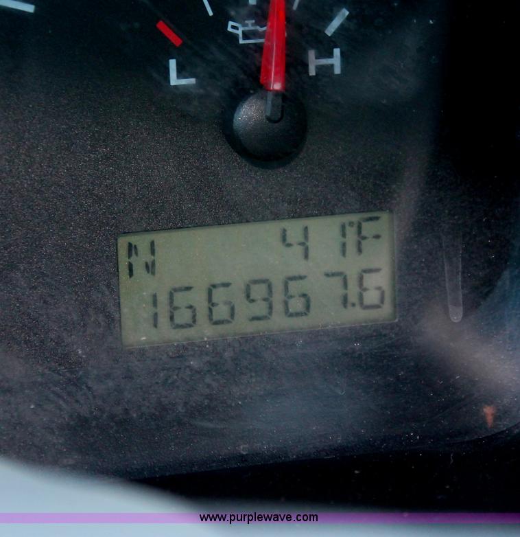 image for item E3275 2006 Ford F150 XLT SuperCab pickup truck