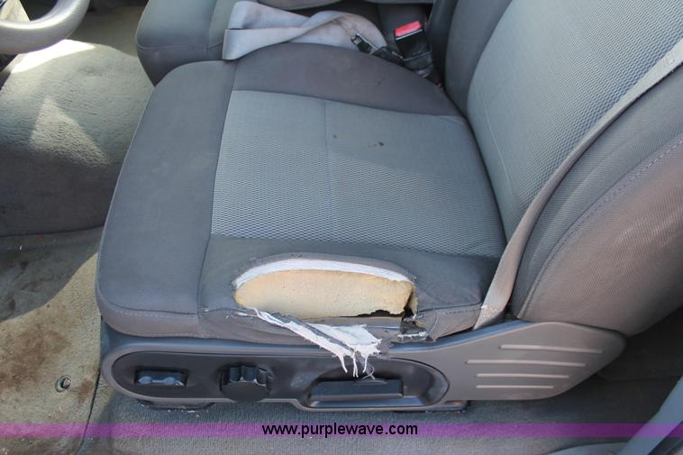 image for item E3275 2006 Ford F150 XLT SuperCab pickup truck