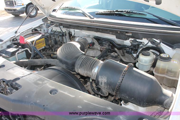 image for item E3275 2006 Ford F150 XLT SuperCab pickup truck