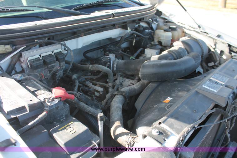 image for item E3276 2007 Ford F150 XL pickup truck