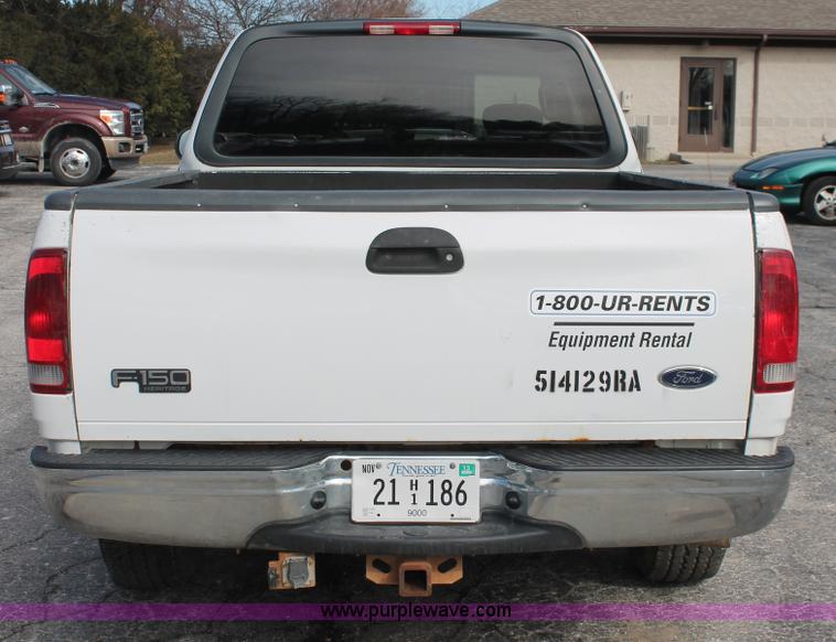 image for item E3279 2004 Ford F150 XLT SuperCab pickup truck