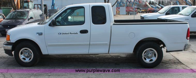 image for item E3279 2004 Ford F150 XLT SuperCab pickup truck