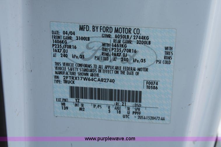 image for item E3279 2004 Ford F150 XLT SuperCab pickup truck