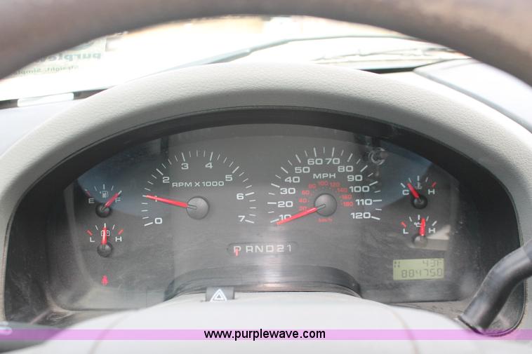 image for item E3282 2007 Ford F150 XLT SuperCab pickup truck