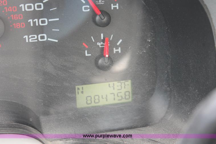 image for item E3282 2007 Ford F150 XLT SuperCab pickup truck