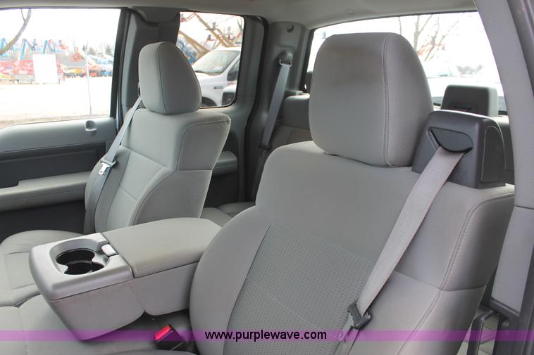 image for item E3282 2007 Ford F150 XLT SuperCab pickup truck