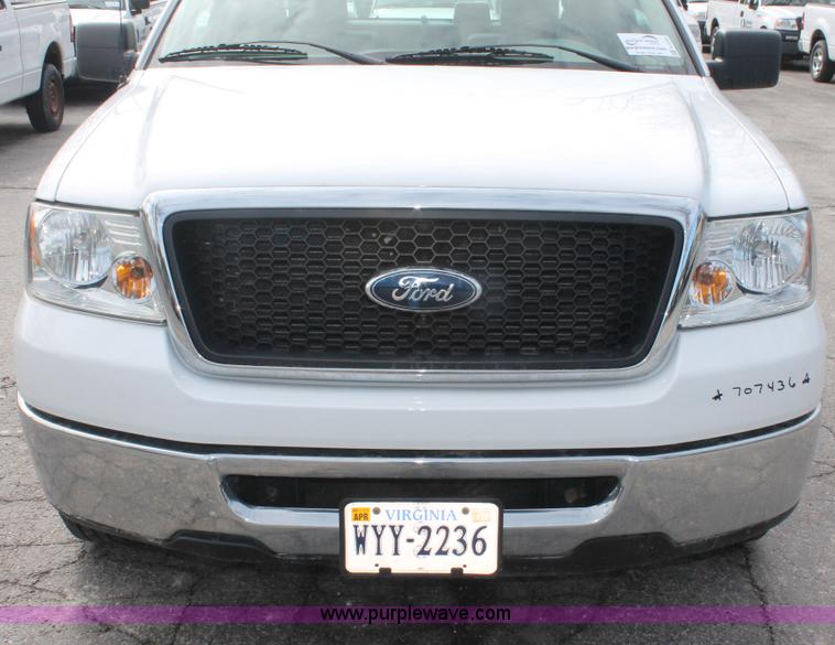 image for item E3282 2007 Ford F150 XLT SuperCab pickup truck