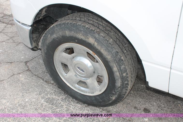 image for item E3282 2007 Ford F150 XLT SuperCab pickup truck