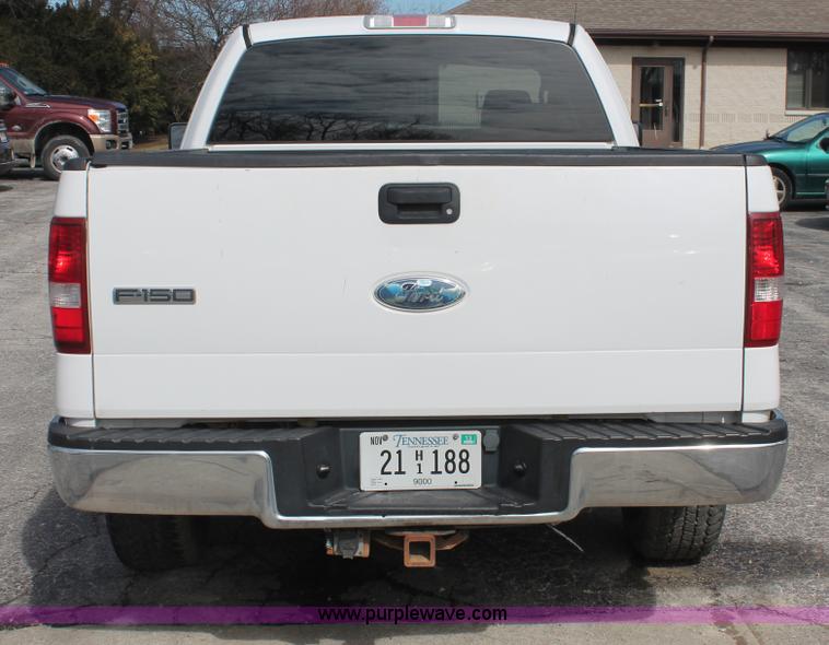 image for item E3284 2005 Ford F150 XLT SuperCab pickup truck