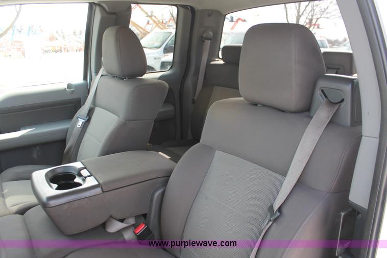 image for item E3285 2005 Ford F150 XLT SuperCab pickup truck