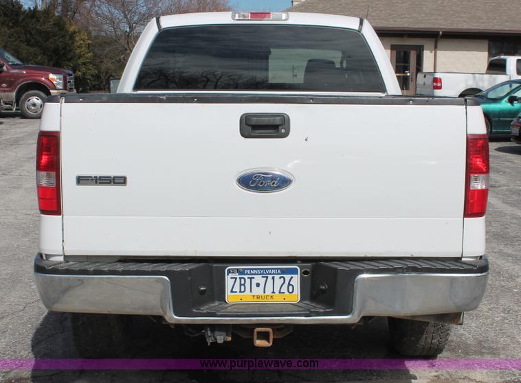 image for item E3286 2006 Ford F150 XLT SuperCab pickup truck