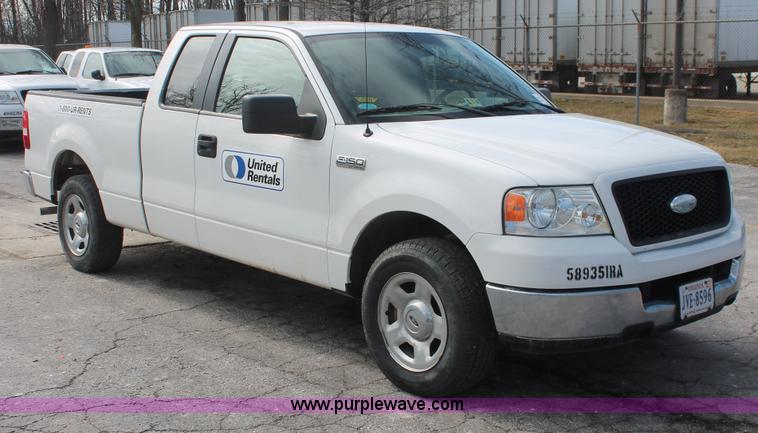 image for item E3287 2005 Ford F150 XLT SuperCab pickup truck