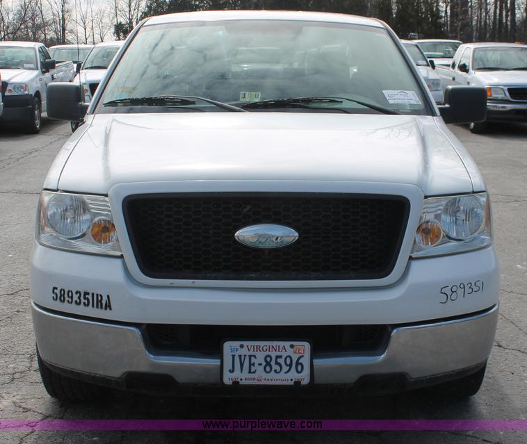 image for item E3287 2005 Ford F150 XLT SuperCab pickup truck
