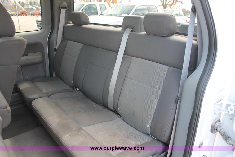 image for item E3287 2005 Ford F150 XLT SuperCab pickup truck