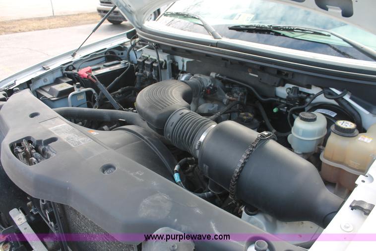 image for item E3287 2005 Ford F150 XLT SuperCab pickup truck