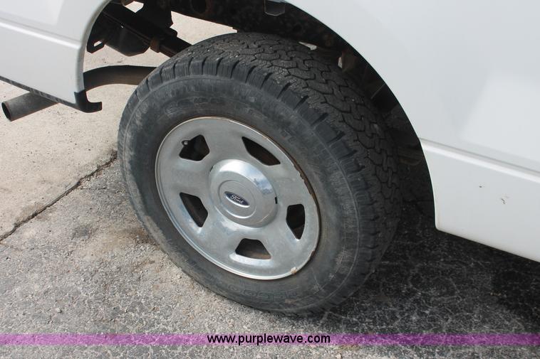 image for item E3287 2005 Ford F150 XLT SuperCab pickup truck