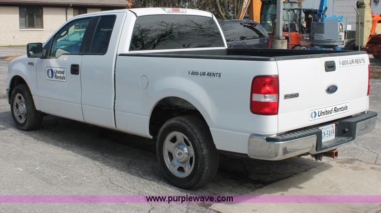 image for item E3288 2005 Ford F150 XLT SuperCab pickup truck