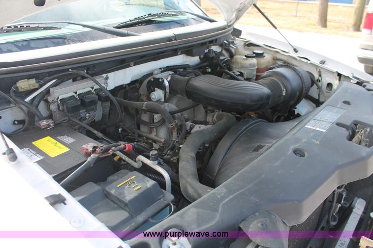 image for item E3288 2005 Ford F150 XLT SuperCab pickup truck