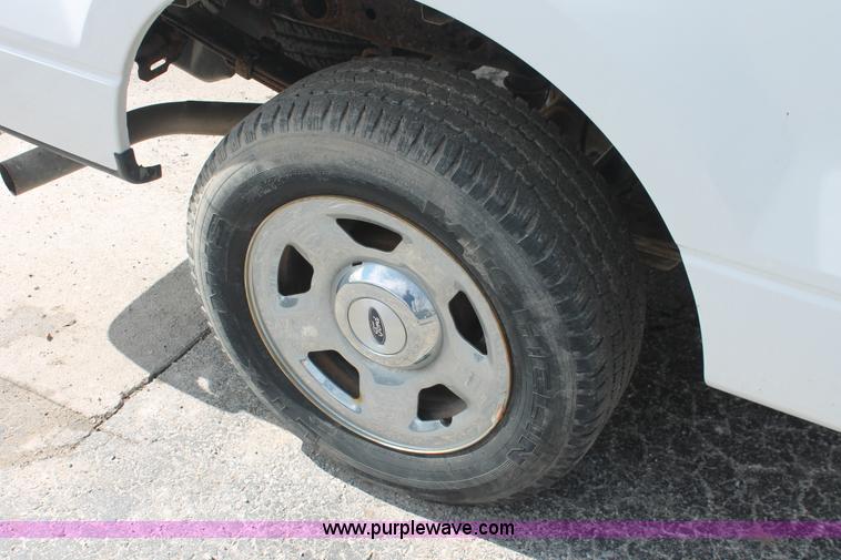 image for item E3288 2005 Ford F150 XLT SuperCab pickup truck