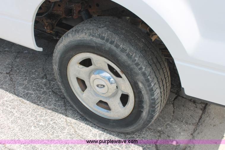 image for item E3288 2005 Ford F150 XLT SuperCab pickup truck