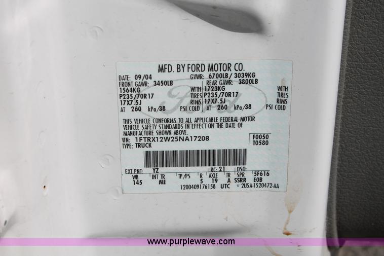 image for item E3288 2005 Ford F150 XLT SuperCab pickup truck