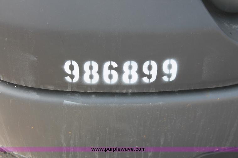 image for item E3289 2006 Ford F150 XL pickup truck