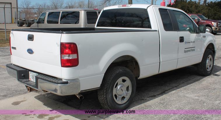 image for item E3290 2007 Ford F150 XLT SuperCab pickup truck