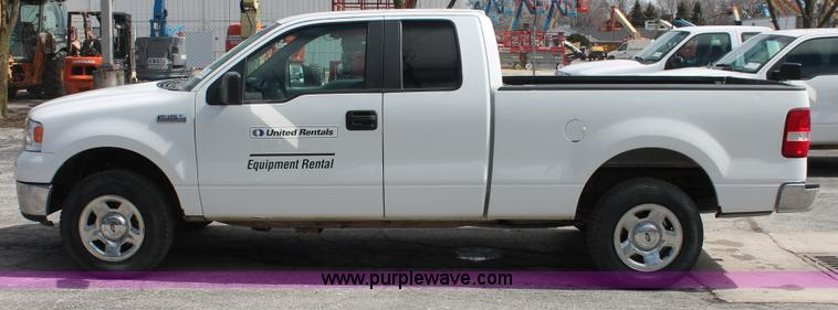 image for item E3290 2007 Ford F150 XLT SuperCab pickup truck