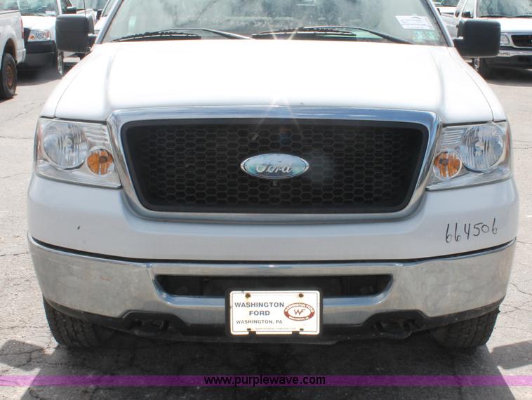 image for item E3290 2007 Ford F150 XLT SuperCab pickup truck
