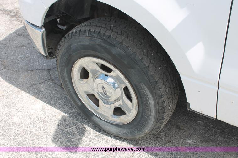 image for item E3290 2007 Ford F150 XLT SuperCab pickup truck