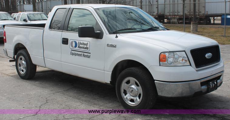 image for item E3291 2006 Ford F150 XLT SuperCab pickup truck