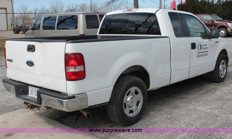 image for item E3291 2006 Ford F150 XLT SuperCab pickup truck