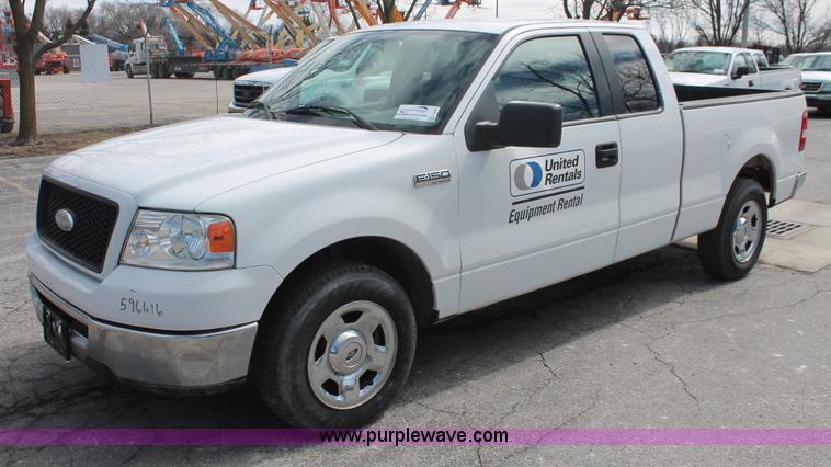 image for item E3291 2006 Ford F150 XLT SuperCab pickup truck