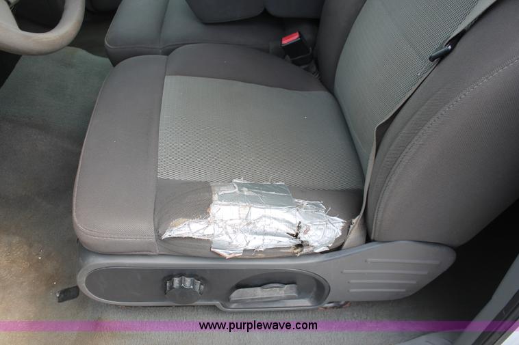 image for item E3291 2006 Ford F150 XLT SuperCab pickup truck