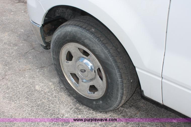 image for item E3291 2006 Ford F150 XLT SuperCab pickup truck