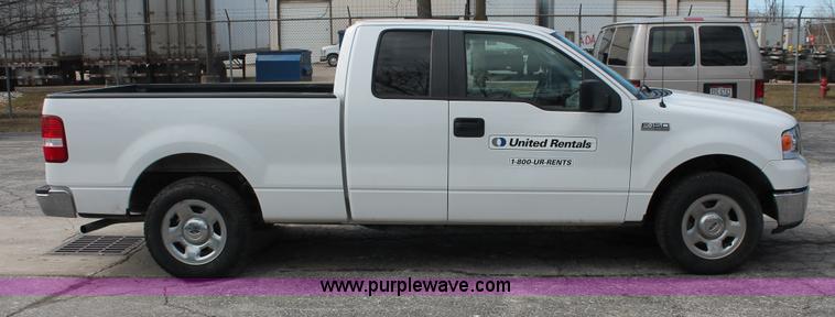 image for item E3292 2007 Ford F150 XLT SuperCab pickup truck