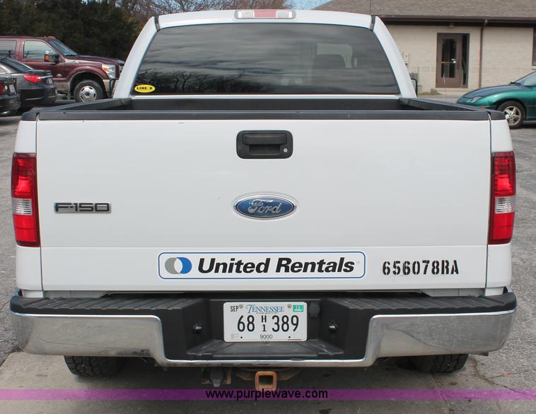 image for item E3292 2007 Ford F150 XLT SuperCab pickup truck