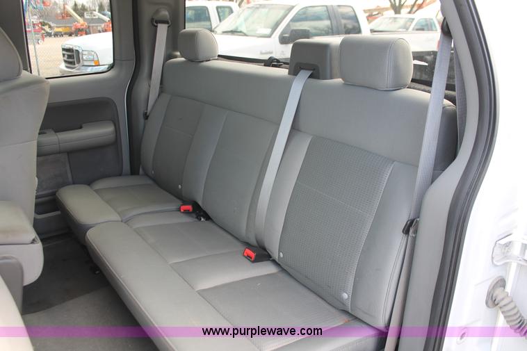 image for item E3292 2007 Ford F150 XLT SuperCab pickup truck