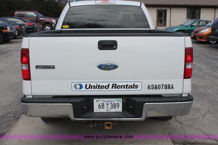 image for item E3292 2007 Ford F150 XLT SuperCab pickup truck