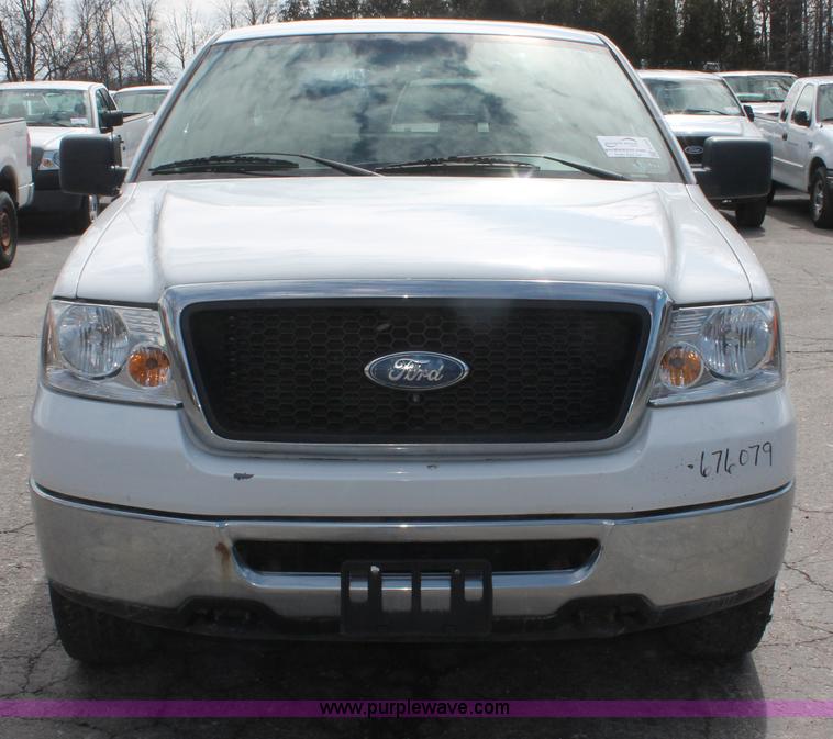 image for item E3293 2007 Ford F150 XLT SuperCab pickup truck