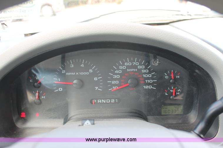 image for item E3293 2007 Ford F150 XLT SuperCab pickup truck