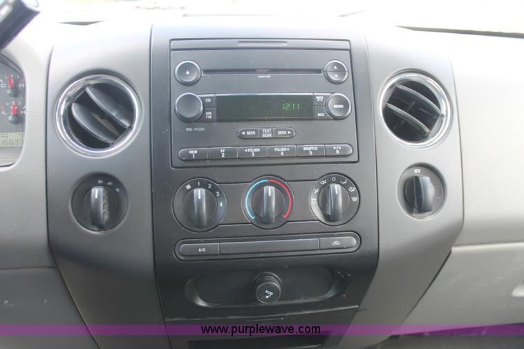 image for item E3293 2007 Ford F150 XLT SuperCab pickup truck