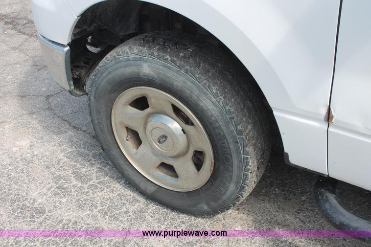image for item E3293 2007 Ford F150 XLT SuperCab pickup truck